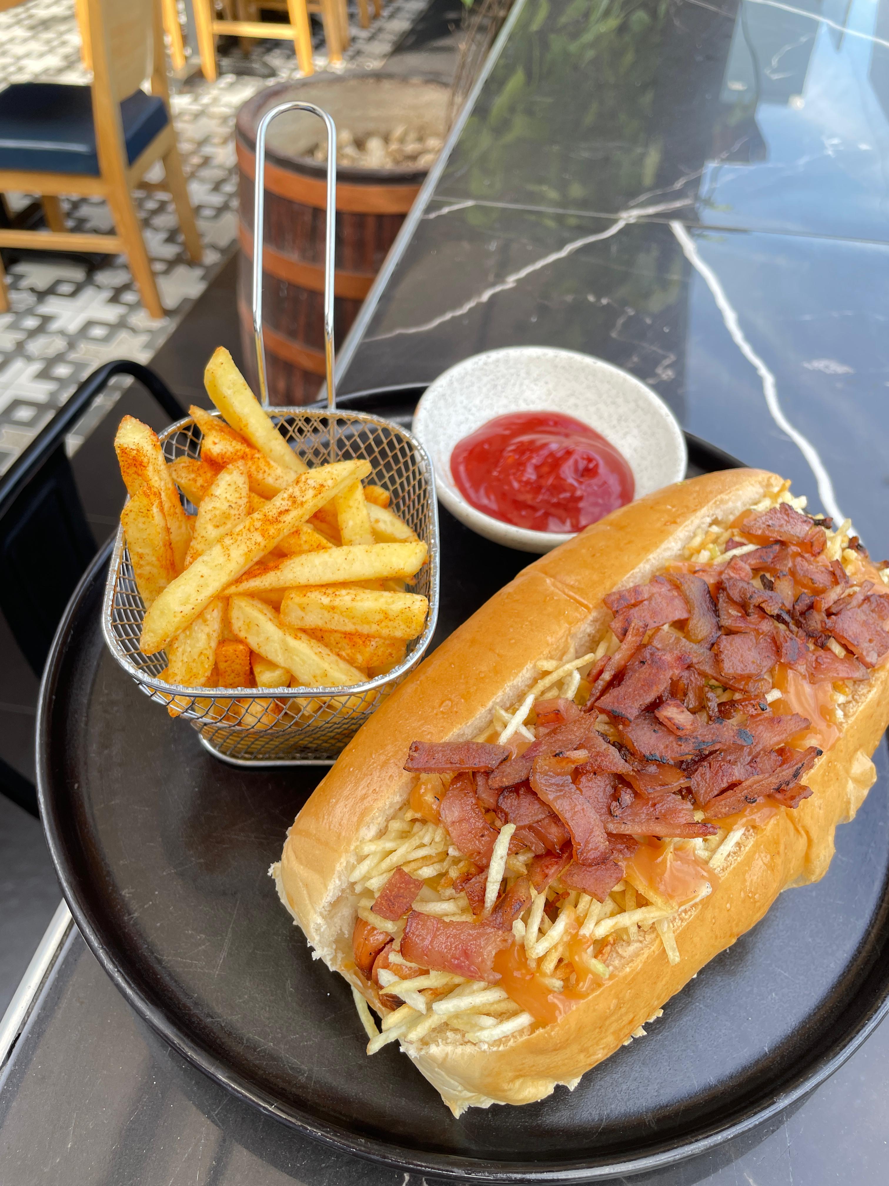 Perro suizo – Privilegio Gastrobar